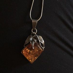 🧡AMBER NECKLACE-Gorgeous Amber stone in sterling
